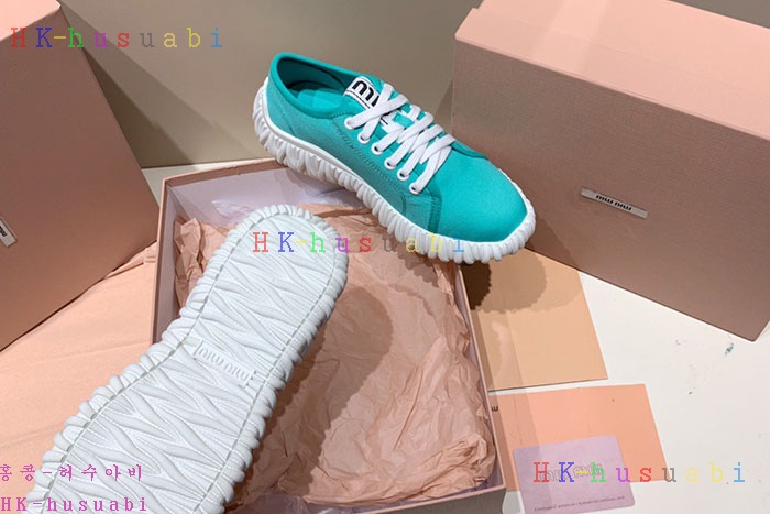 NEW 미우미우 신발 신상 M 4236221
