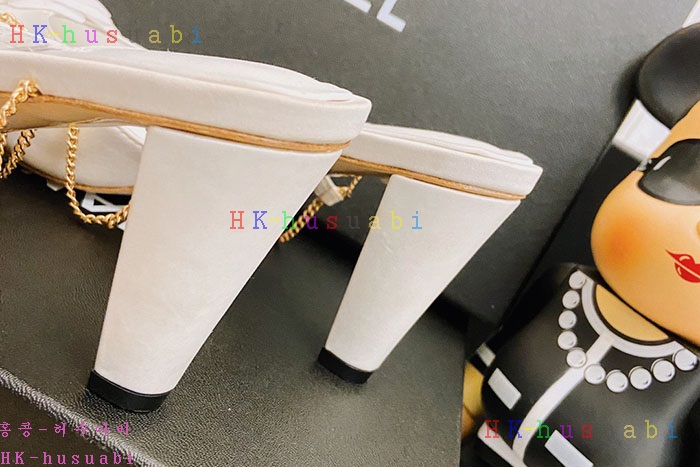 NEW 샤넬 신발 신상 C 744474