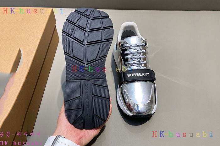 NEW 버버리 신발 신상 BB 573361