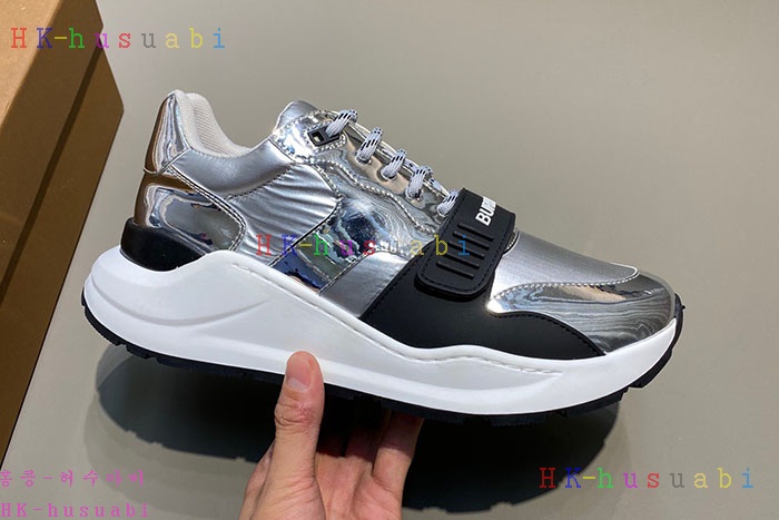 NEW 버버리 신발 신상 BB 573361