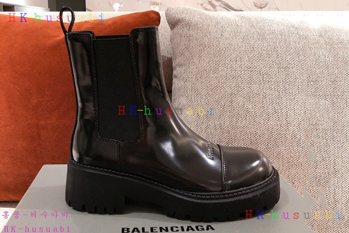 NEW 발렌시아가 부츠 신상 B 827226