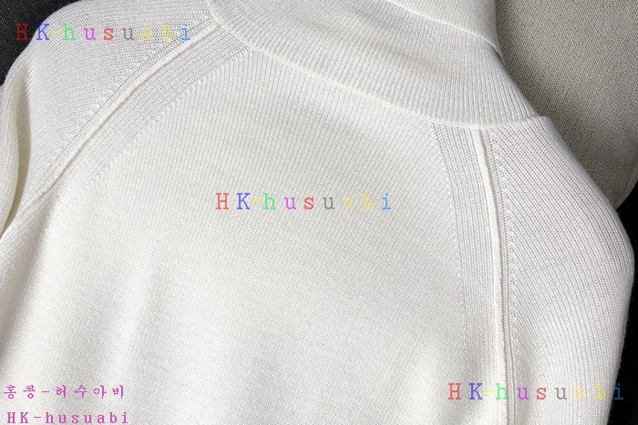 NEW 스톤 아일랜드 니트 신상 ST 427225