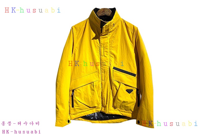 NEW 프라다 패딩 신상 P 724550