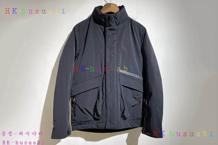 NEW 프라다 패딩 신상 P 724550