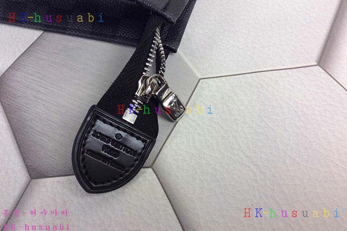 NEW 루이비통 포쉐트 보야주 M61692