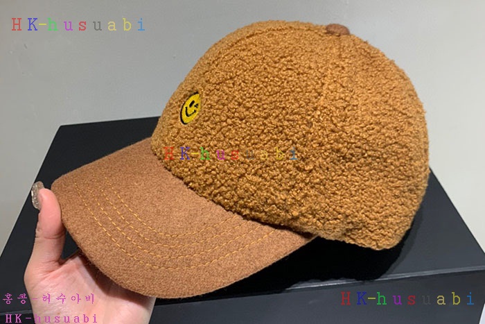 NEW 로에베 모자 신상 LW 255501