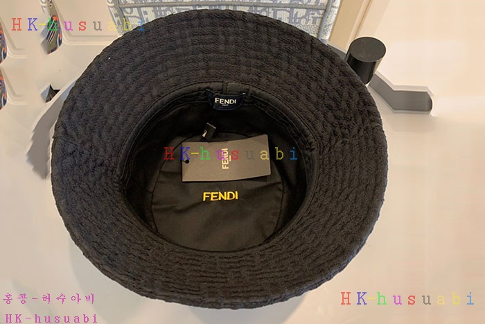 NEW 펜디 모자 신상 FD 7544425