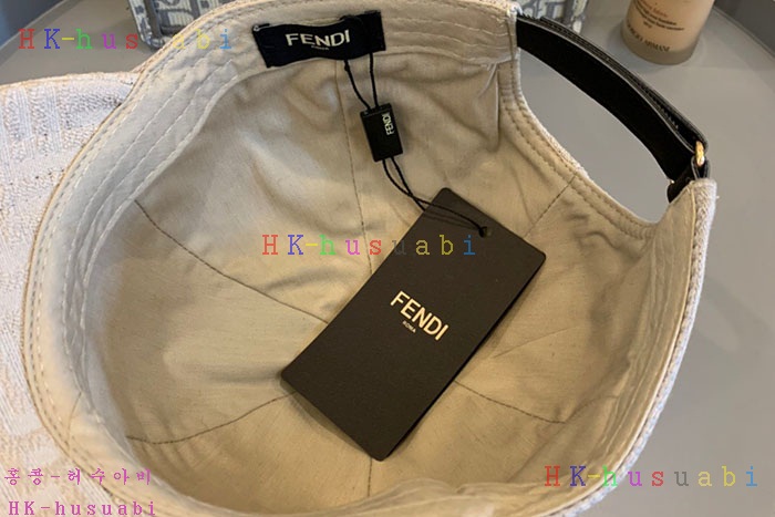 NEW 펜디 모자 신상 FD 7544424