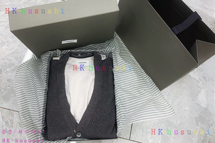 NEW 톰브라운 가디건 신상 TB 572251