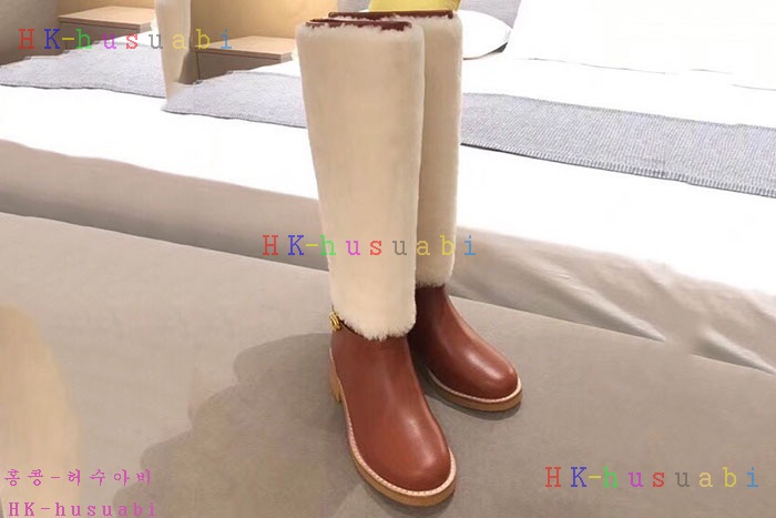 NEW 디올 부츠 신상 DR 572222