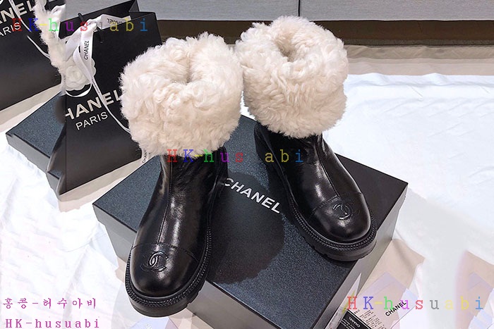 NEW  샤넬 부츠 신상 C 582555