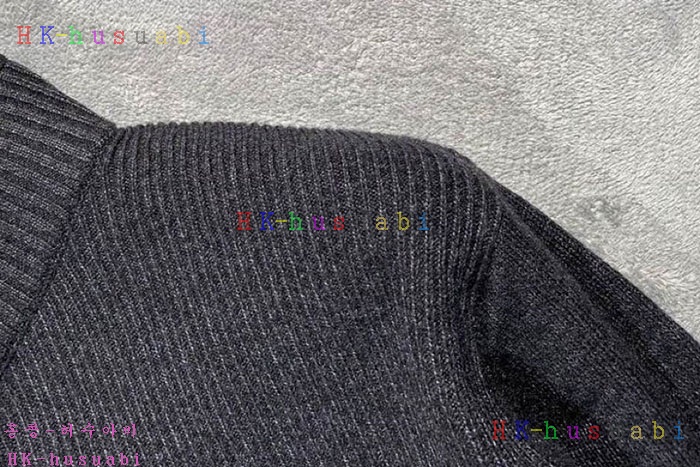 NEW 베르사체 니트 신상 V 525665