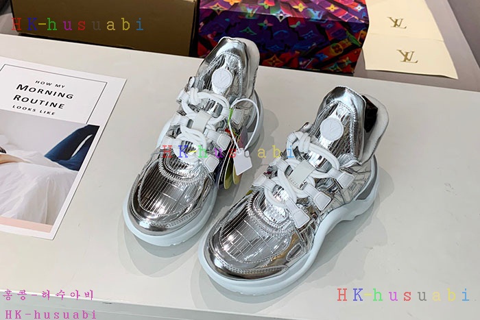 NEW 루이비통 여성용 신발 LV 523017