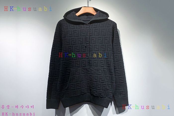 NEW 펜디 후드티 신상 FD 528221
