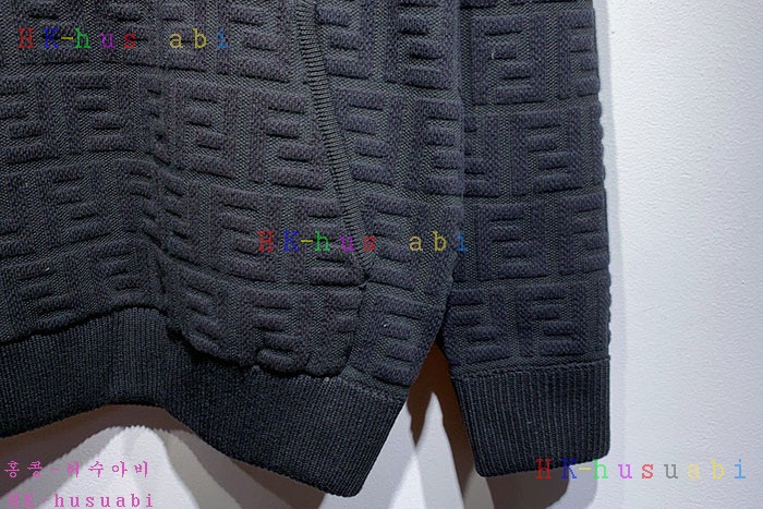 NEW 펜디 후드티 신상 FD 528221