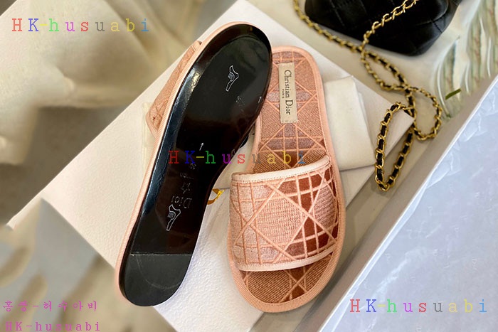 NEW 디올 슬리퍼 신상 DR 253693