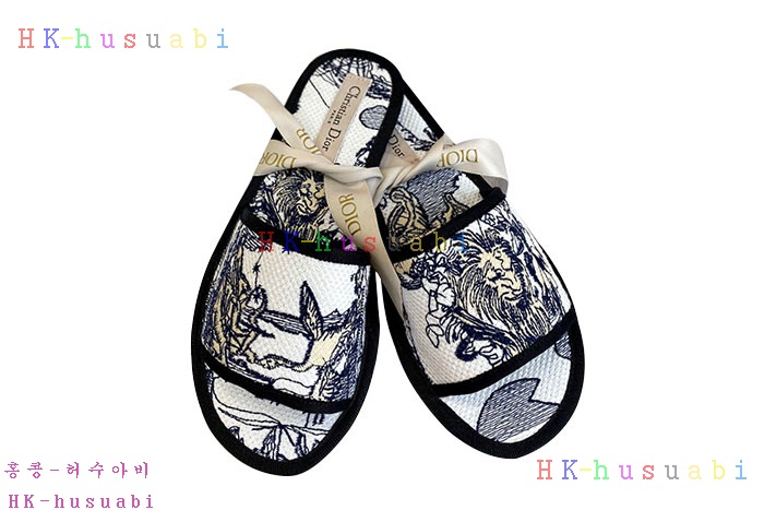 NEW 디올 슬리퍼 신상 DR 253699