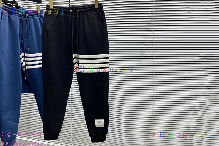 NEW 톰브라운 바지 신상 TB 5369331
