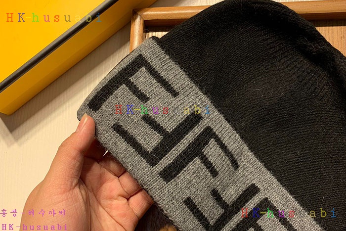 NEW 펜디 모자 신상 F 528227