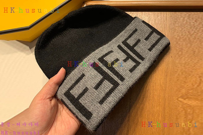 NEW 펜디 모자 신상 F 528227