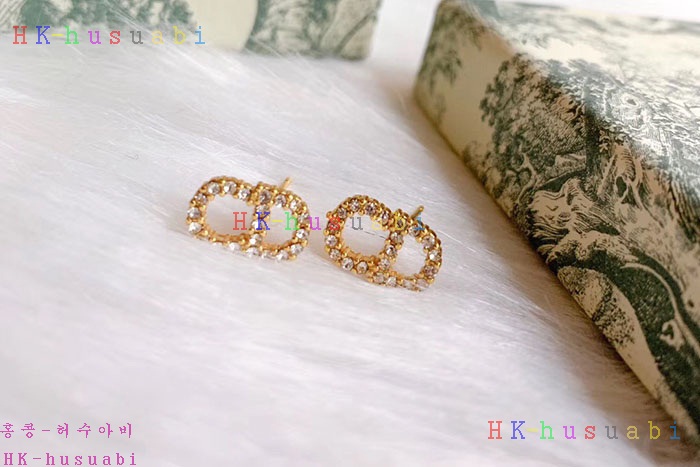 NEW 디올 귀걸이 신상 DR 8572251