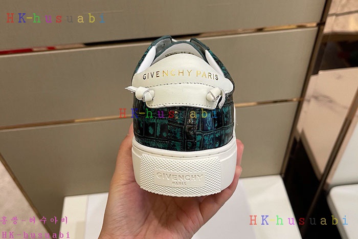NEW 지방시 신발 신상 GV 423964