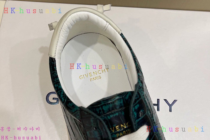 NEW 지방시 신발 신상 GV 423964