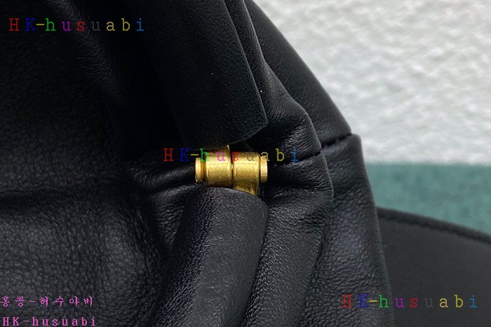 ★미러급★보테가베네타 벨트 체인 파우치 BV 651445-4