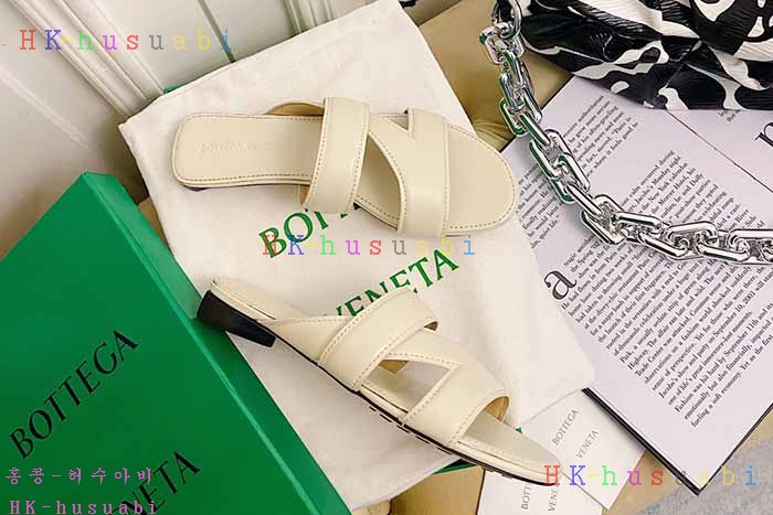 NEW 보테가베네타 신발 신상 B 1472577
