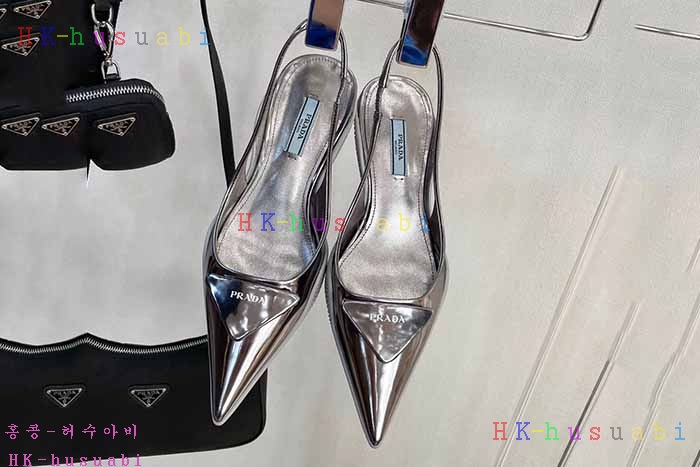 NEW  프라다 신발 신상 P 249660