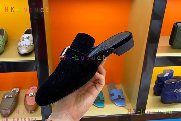 NEW 에르메스 신발 신상  H 5205520