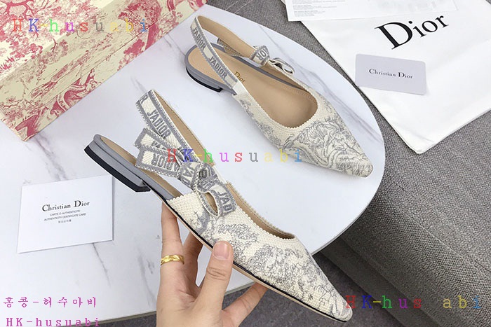 NEW 디올 신발 신상 DR 1243575