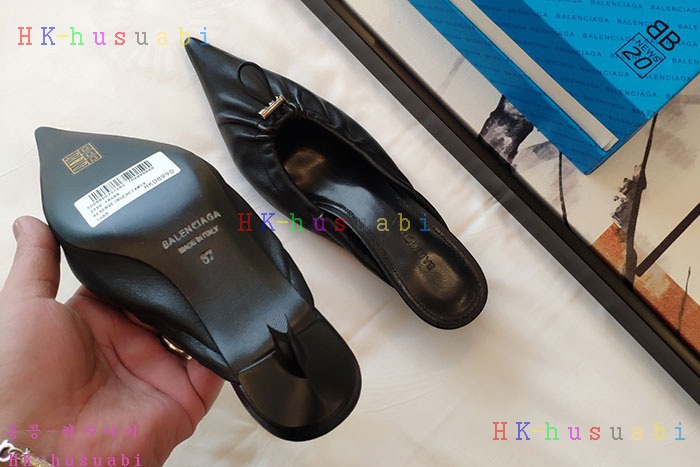 NEW 발렌시아가 신발 신상 B 744457
