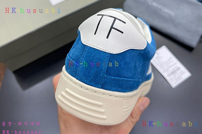 NEW 톰브라운  스니커즈 신상 TB 724663