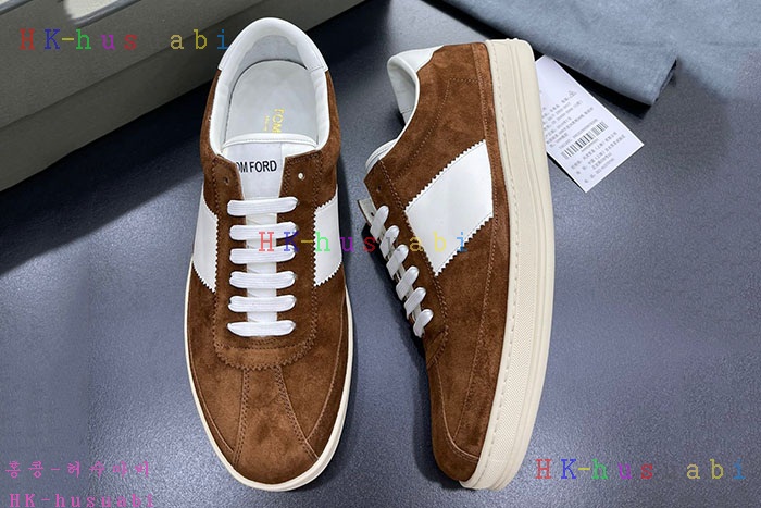 NEW 톰브라운  스니커즈 신상 TB 724660