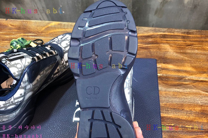 NEW 디올 신발 신상 DR 4258238