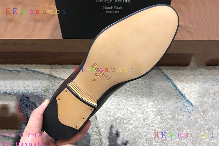 NEW 벨루티 부츠 신상 B 3532228