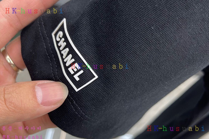NEW 샤넬 반팔티 신상 C 4275552