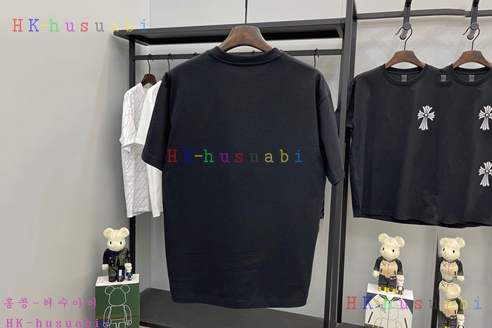 NEW 샤넬 반팔티 신상 C 4275552
