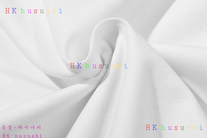 NEW 샤넬 반팔티 신상 C 4275550