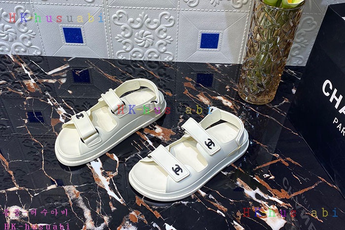 NEW 샤넬 샌들 신상 C 1425908
