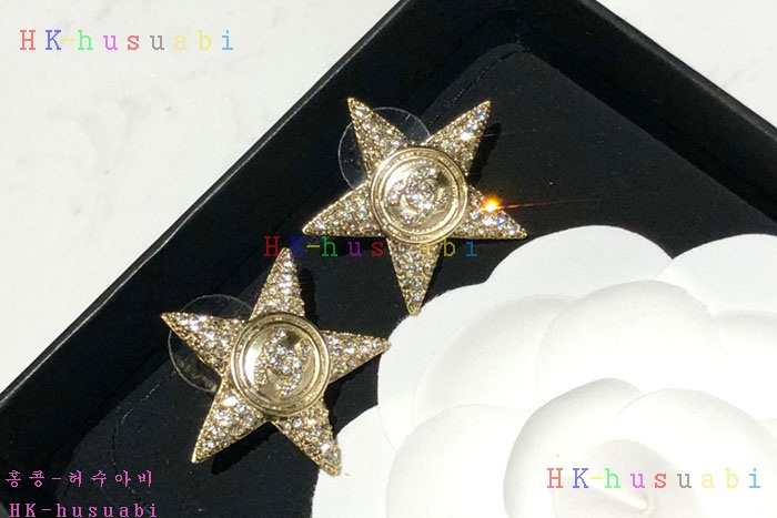 NEW 샤넬 귀걸이 신상 C 727551