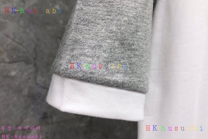 NEW 톰브라운 반팔티 신상 TB 724477