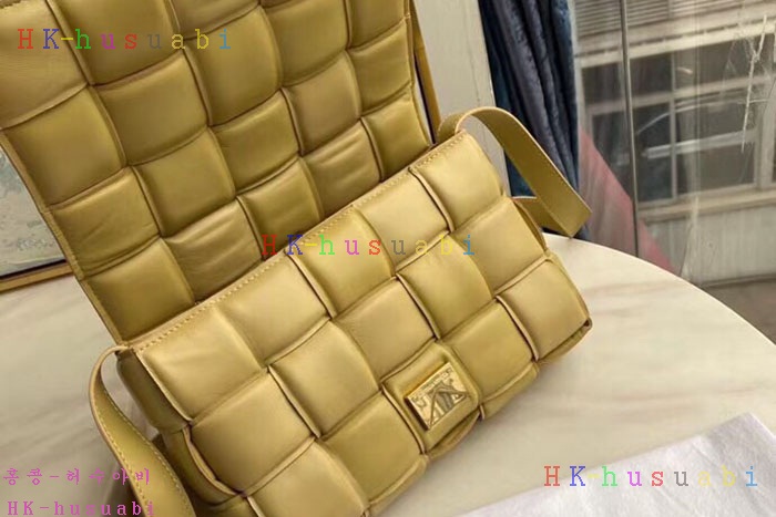 ★미러급★ 보테가베네타 카세트백 BV 591971-14