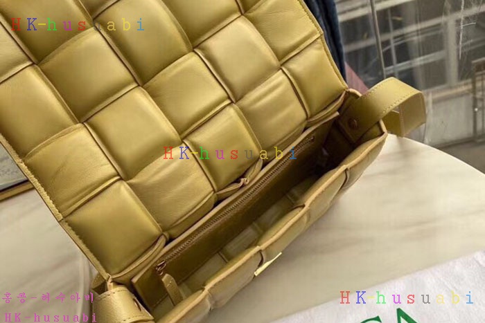 ★미러급★ 보테가베네타 카세트백 BV 591971-14