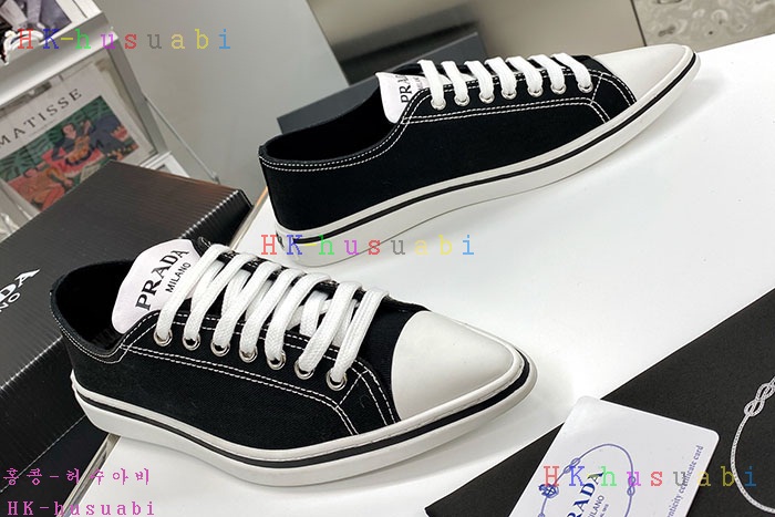 NEW 프라다 여성 신발 신상 P 466261