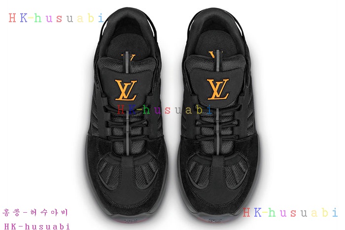 NEW 루이비통 남성 스니커즈  LV 124351
