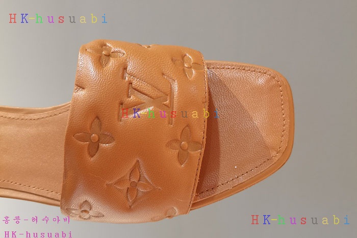 NEW 루이비통  슬리퍼 신상  LV 124360