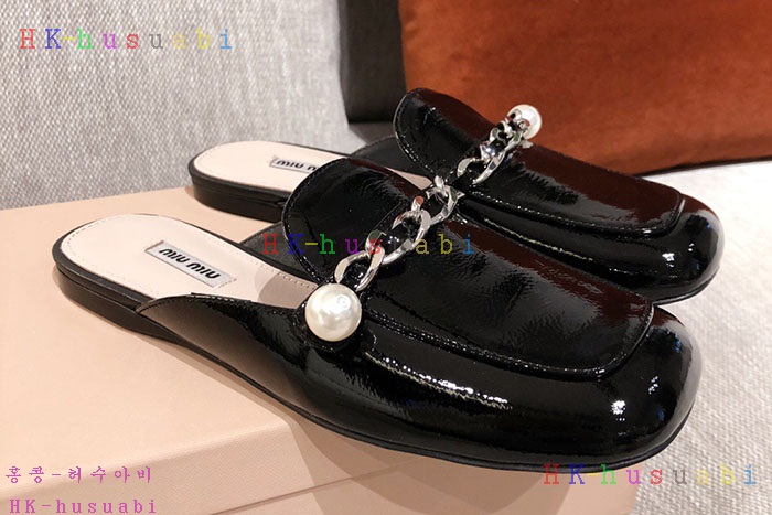 NEW 미우미우 신발 신상 MU 1475520