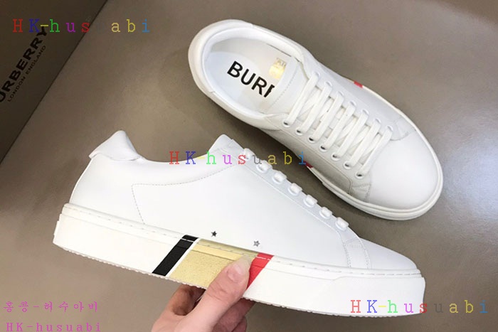 NEW 버버리 스니커즈 신상 BB 652552